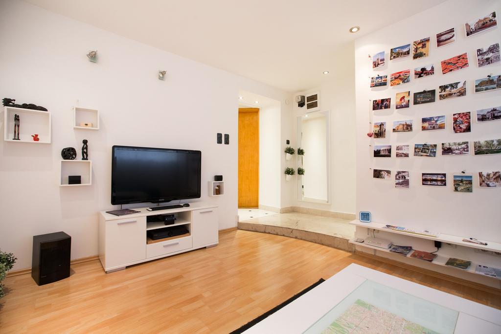 Eazzynight Center Apartment Zagreb Chambre photo